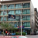 Grande Classic By Goad Avadhess Hospitality 1 Km Walking Street Pattaya Beach
